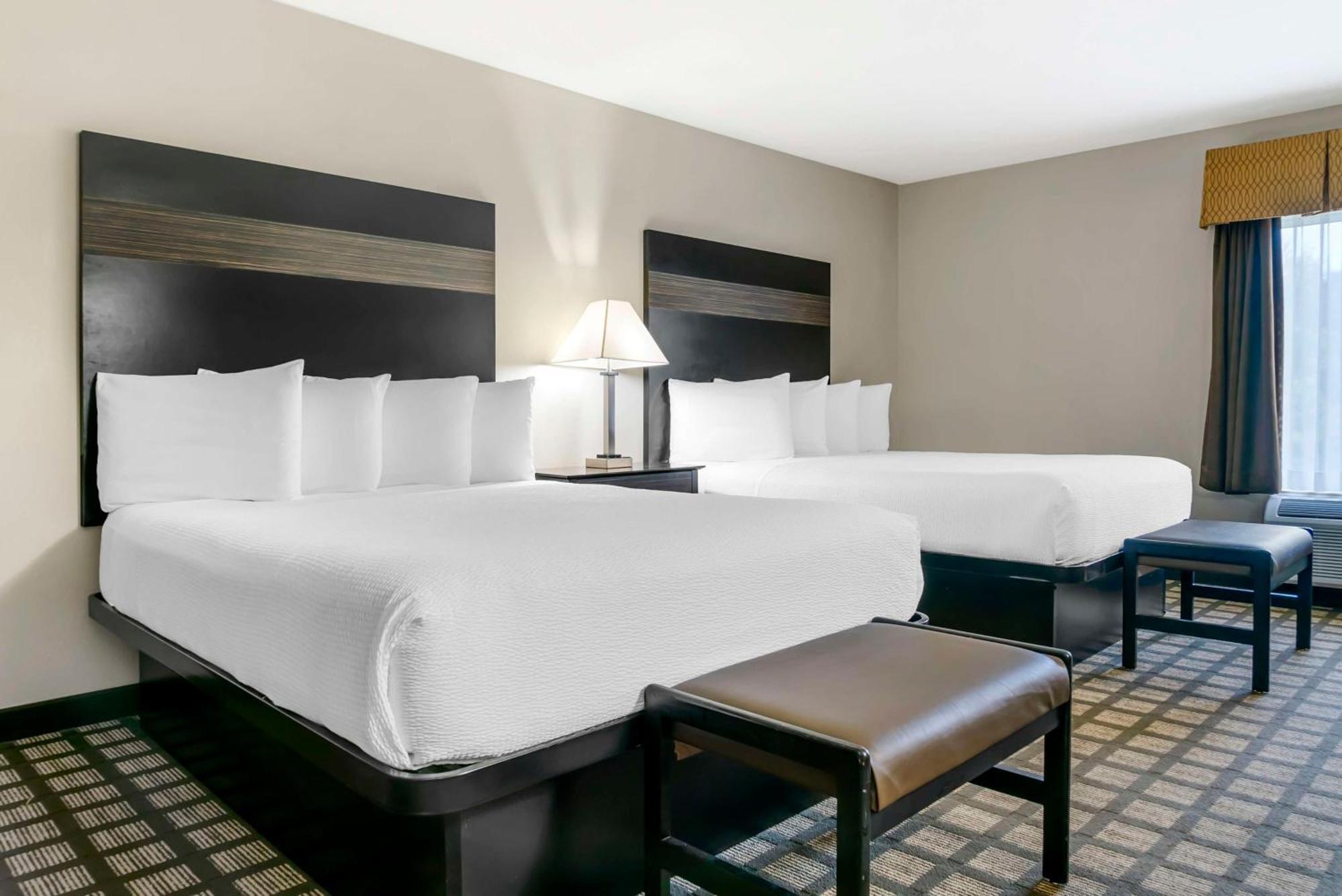 Best Western Beacon Inn Grand Haven Extérieur photo